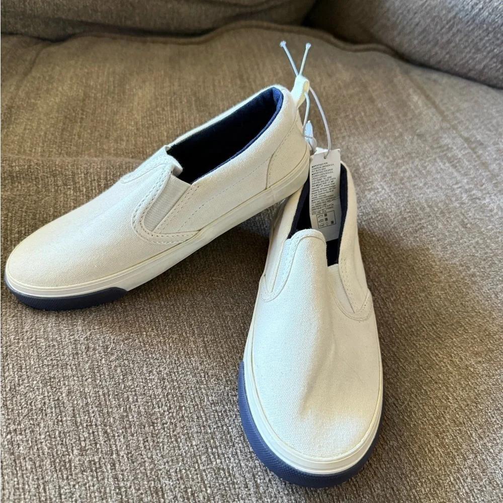 Old Navy Brand, White Slip-On Sneakers, Little Boys size 11, NWT